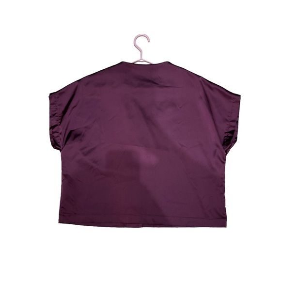 Large Satin Blouse by Montreal-Based designer Melow - Picture 2 of 4